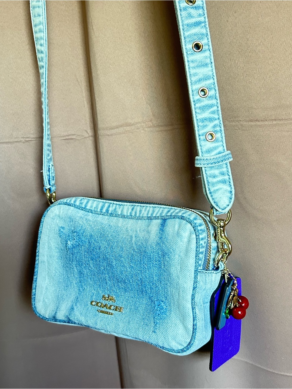 COACH Light Blue Denim Distressed Crossbody Bag with Gold Logo - Picture 7 of 8